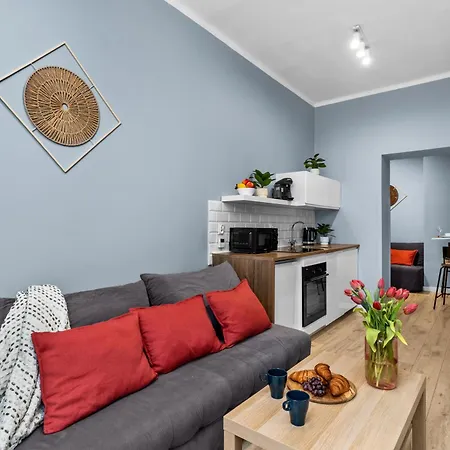 Friendhouse Apartments Avenue-2